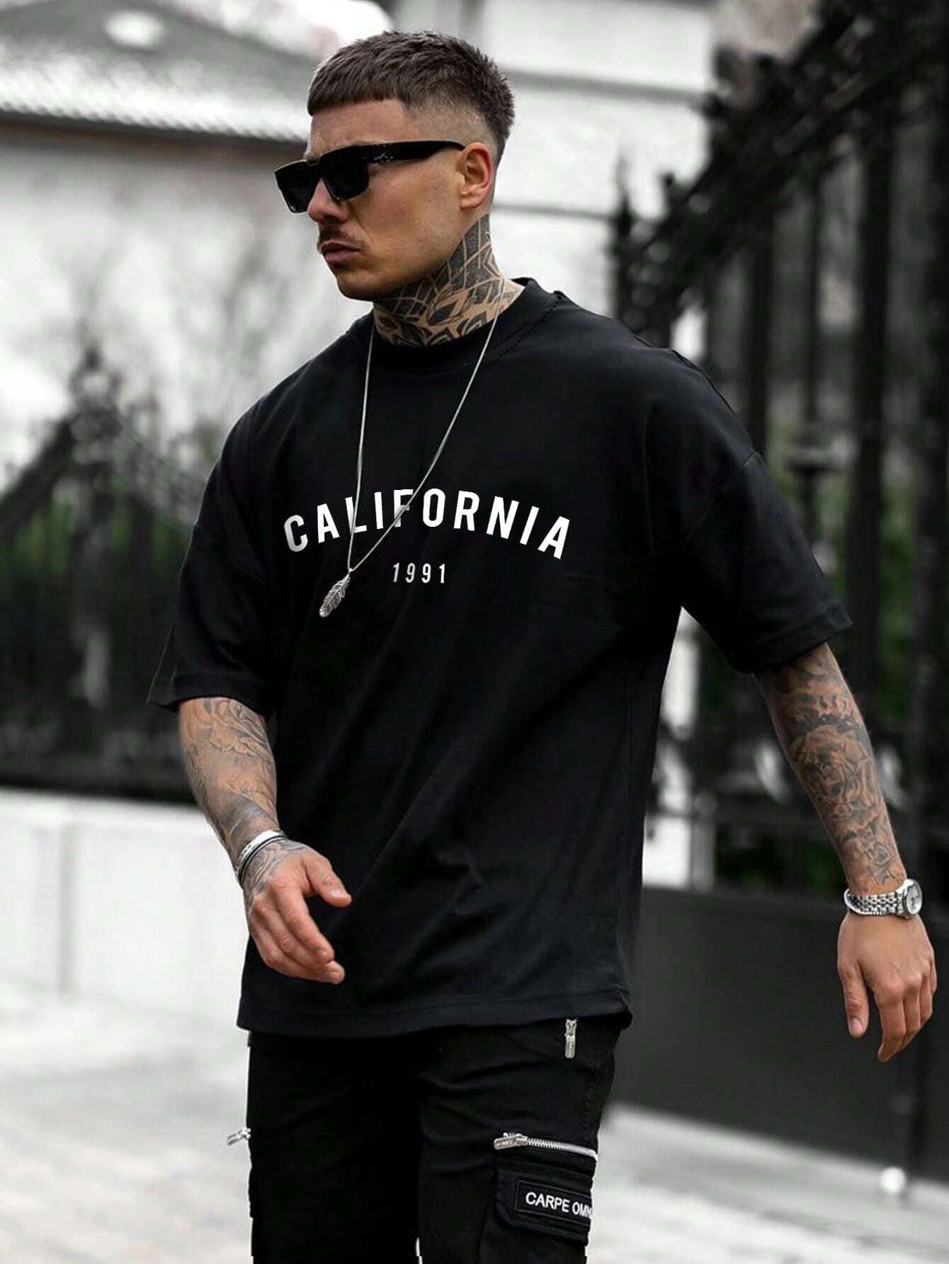 Men Letter Graphic Drop Shoulder Tee