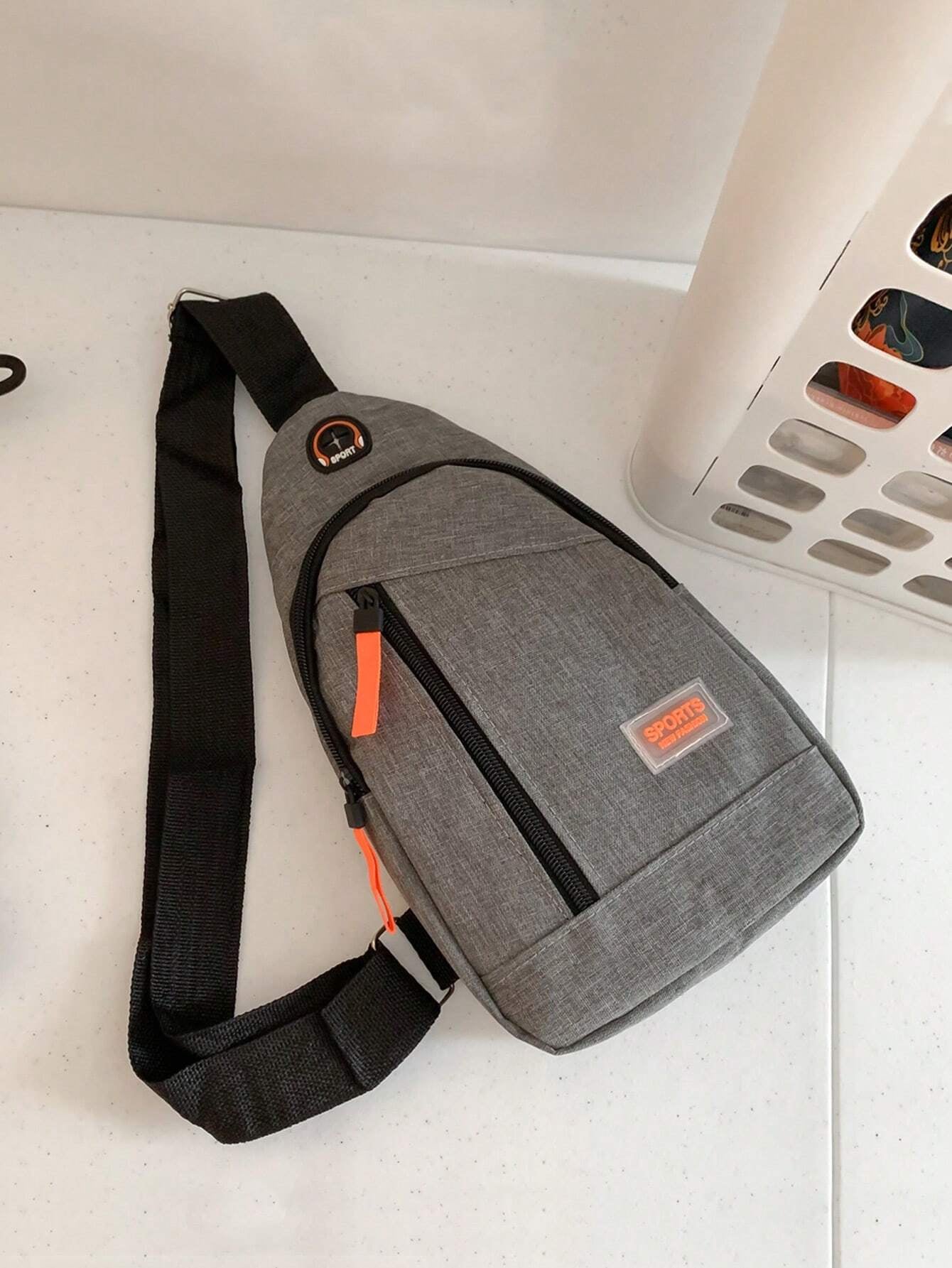 Men'S Casual Sports Crossbody Chest Bag with Double Zippers, Perfect for Daily Use, Shopping, Travel, Carry Cellphone, Keys, and Small Items Freshman for Books Multi-Functional Dorm University Christmas Gift Summer Bag Spring Break Vacation Bag Pack Waist Bag School Supplies Purse Side Bags Belts New Life Items for Students Purse Essentials Graduation Small Bag for Men Body Bag for Men