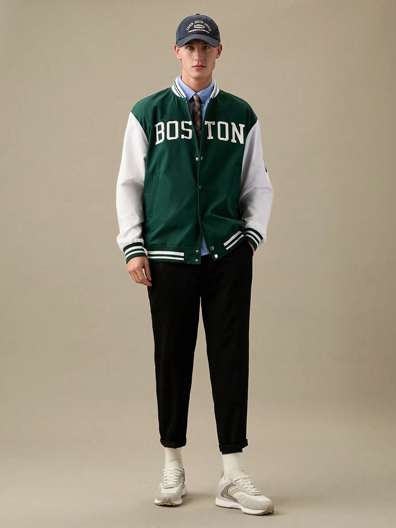 Manfinity Rebelgame Oversized Men'S Letter Graphic Striped Trim Varsity Jacket